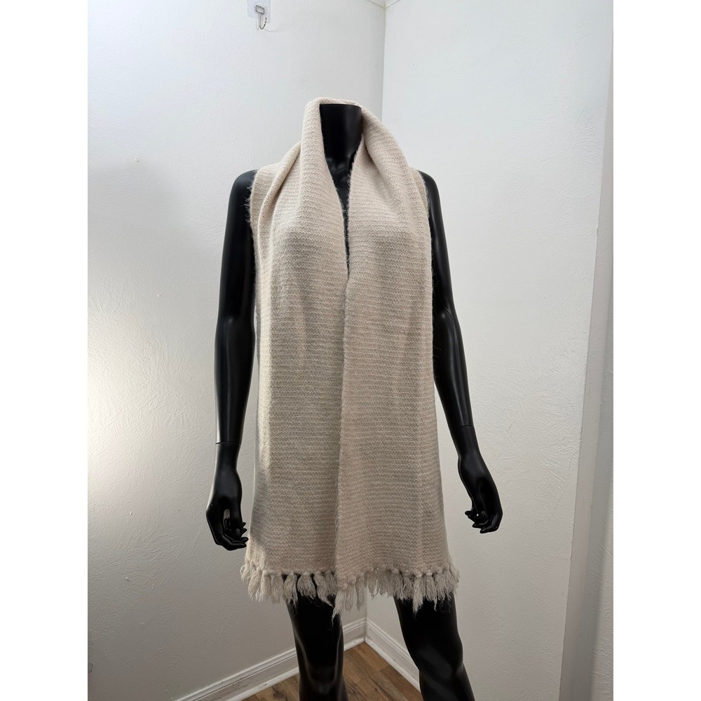 Universal Thread Cream Knit Scarf Fringe Wool‎ Blend One Size NWOT